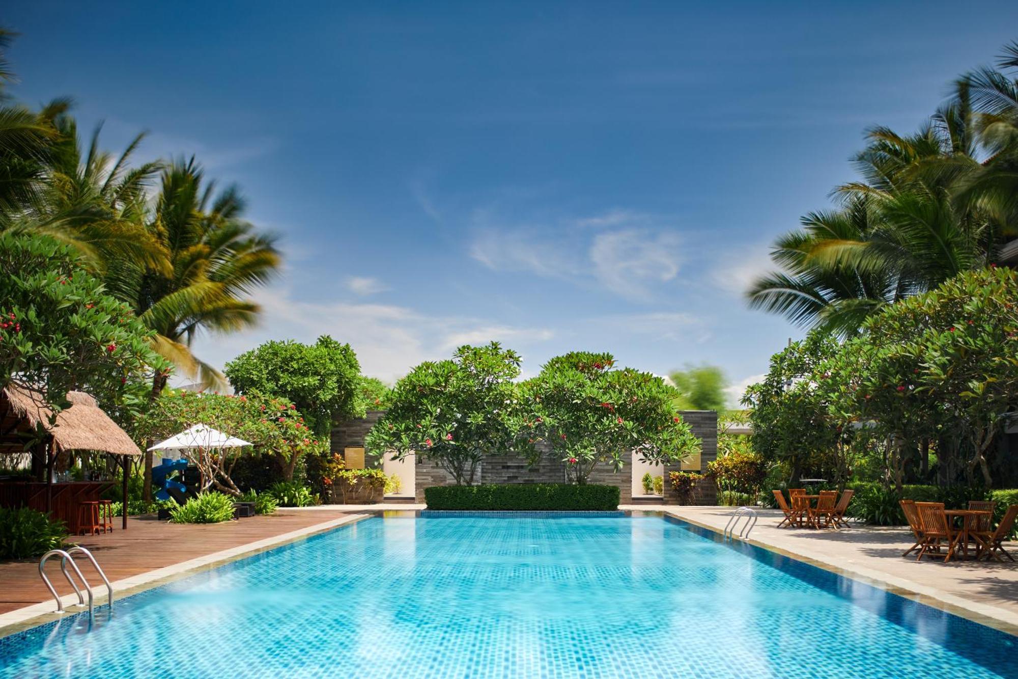 El Hotel Banyuwangi Banyuwangi  Εξωτερικό φωτογραφία