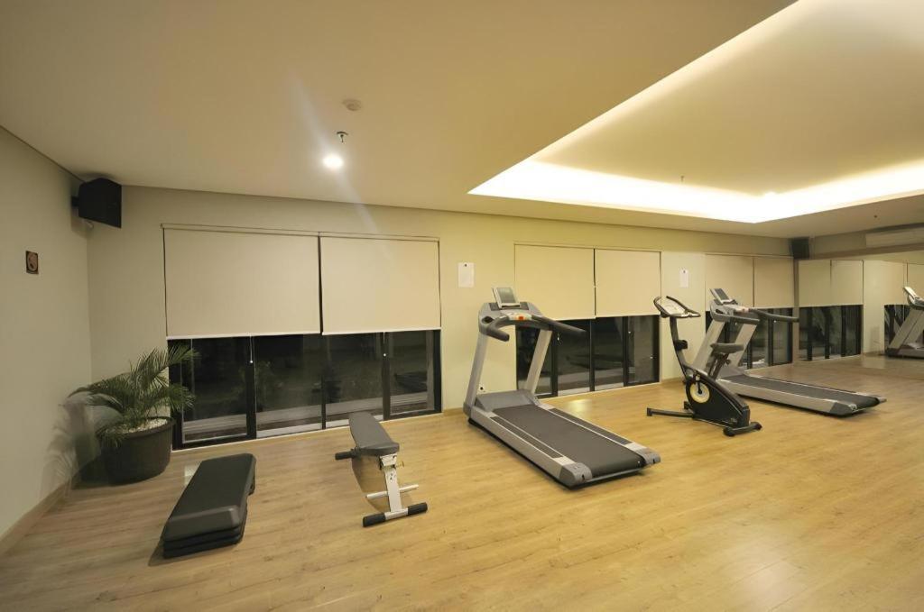 El Hotel Banyuwangi Banyuwangi  Εξωτερικό φωτογραφία