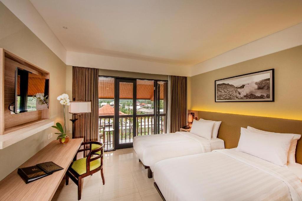 El Hotel Banyuwangi Banyuwangi  Εξωτερικό φωτογραφία
