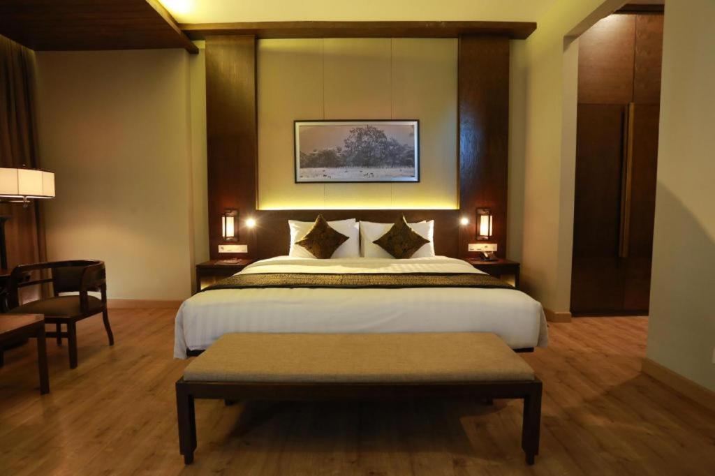 El Hotel Banyuwangi Banyuwangi  Εξωτερικό φωτογραφία