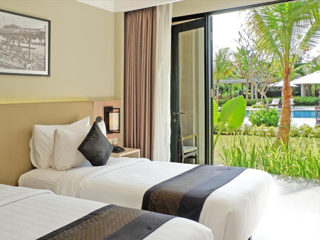 El Hotel Banyuwangi Banyuwangi  Εξωτερικό φωτογραφία
